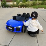 Mamido Elektrické autíčko Audi R8 Spyder modré