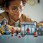 LEGO LEGO® ǀ Marvel 76315 Iron Man a jeho laboratoř: Síň brnění
