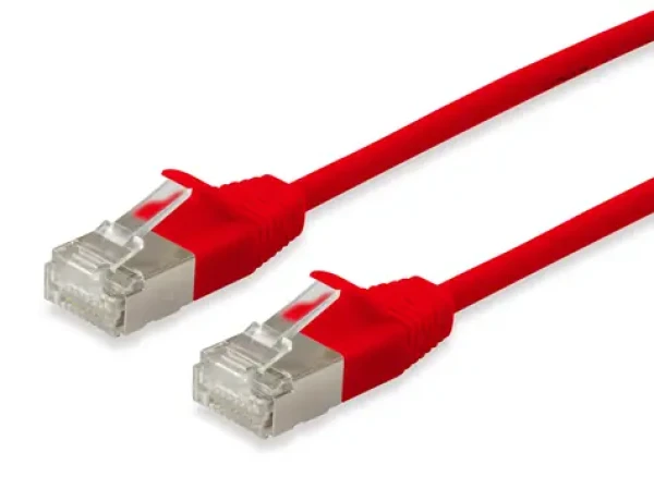 Equip SlimFlex červená / Patch kabel / Cat6a / F/FTP / 15 m / PoE+ (606150)