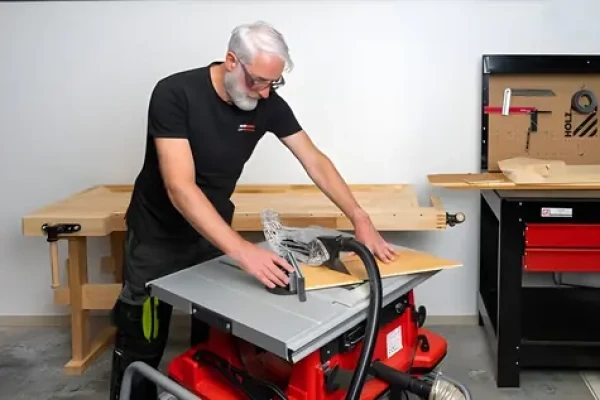 Holzmann TK255 / Stolní okružní pila (TK255_230V)