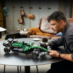 LEGO LEGO® Technic 42240 Auto Aston Martin Aramco AMR25 F1®