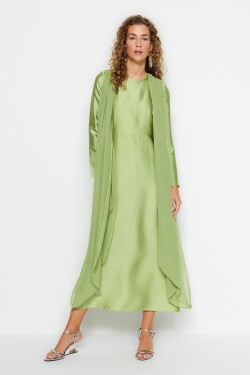 Saténové večerní šaty Trendyol Green Flight Flight