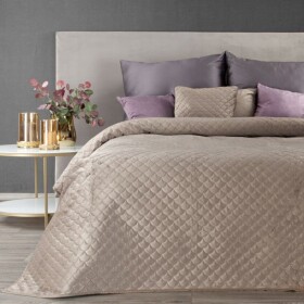 DumDekorace Béžový přehoz na postel s elegantním prošíváním Šířka: 220 cm | Délka: 240 cm Šířka: 220 cm | Délka: 240 cm