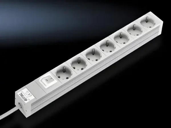 Rittal DK 7240.220 šedá / Zásuvková lišta / 19" / 7x zásuvka typ F / 230V/16A / se spínačem (7240220)