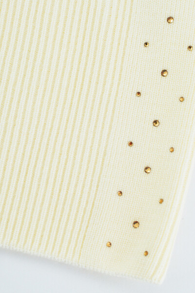 DÁMSKÁ ČEPICE S MODALOVÝMI FLITRY CZ105 ECRU 54-58