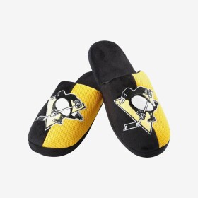 FOCO Pánské pantofle Pittsburgh Penguins Team Logo Staycation Slipper Velikost: EU