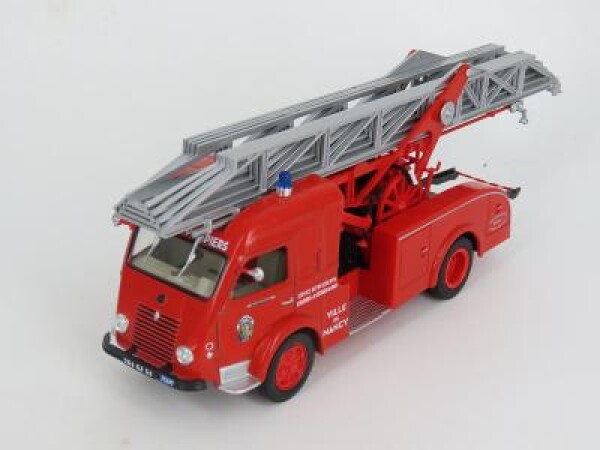 Renault Gugumus hasiči Hachette 1:43 B087