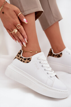 Dámské tenisky na platformě Big Star – bílé Velikost: 41