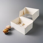 Cake star Bílá krabice s průhledným víkem na 6ks muffinů