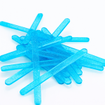 Cake star Akrylatové tyčky na nanuk světle modrá perleť délka 11,5cm (10ks)