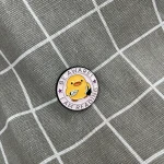 Pinarna.cz Kuře s nožem a knihou - Be aware! I am reading. / Buďte na pozoru! Čtu si.