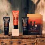 SCOTTISH FINE SOAPS Sada pánské kosmetiky Thistle & Black Pepper – set 4 ks, oranžová barva, plast
