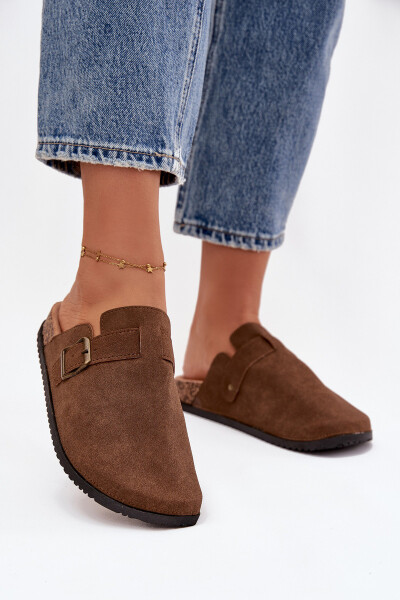 Dámské pantofle a na platformě s přezkou Selio 38