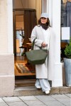 Nákupní taška přes rameno Reisenthel Shopper M Cord dark matcha