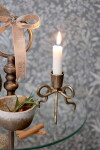 Chic Antique Kovový svícen Bow Antique Brass 10 cm, měděná barva, kov
