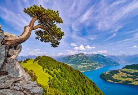 Puzzle Castorland 1000 dílků - Výhled na jezero Uri, Švýcarsko