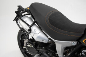 Ducati Scrambler 1100 / speciál / Sport (17-) - boční nosič pravý Slc SW-Motech