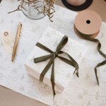 Ib Laursen Bavlněná stuha na špulce Moss Green - 5 m, zelená barva, textil