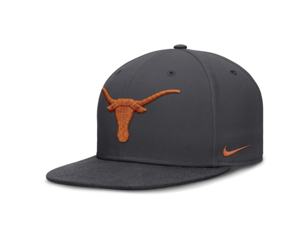 Nike Pánská kšiltovka Texas Longhorns NCAA Pro Dri-FIT Fitted Velikost: 7 3/8
