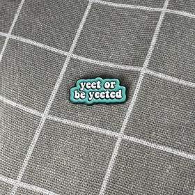 Pinarna.cz Yeet or be yeeted / Hoď nebo buď hozen