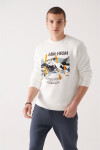 Avva Men's White Crew Neck Thread Fleece Printed Standard Fit Regular Fit Sweatshirt