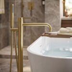 REA - Volně stojící baterie Foster Brush Gold REA-B2251