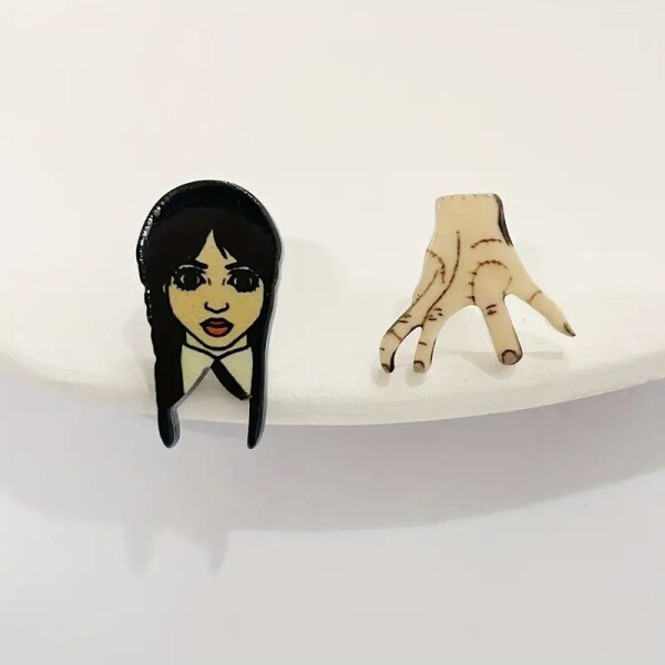 Dovoz Náušnice Wednesday