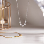 ELENYS Heartline Chain – náhrdelník z prémiové oceli Délka: 41+5 cm / max. 46 cm