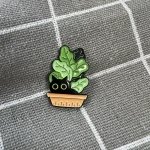 Pinarna.cz Kočička schovaná v květináči (zelené listy)