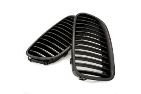 Maska chladiče BMW 5 F10 simple černý mat