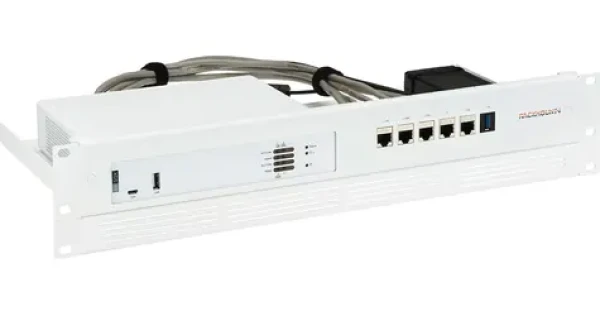 Rackmount.IT RM-SR-T14I bílá / Montážní sada do racku / 19" / 1.3U / pro Sophos XGS 88, XGS 88W (RM-SR-T14I)
