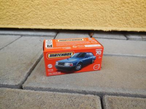 1986 Volvo 240 - Matchbox