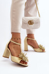 Kožené sandály na podpatku s ozdobou Laura Messi 2758 béžové 37