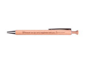 Dřevěná propiska "Wherever you go, carry happiness with you" - Sri Chinmoy
