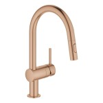GROHE - Minta Dřezová baterie s výsuvnou sprškou, kartáčovaný Warm Sunset 32321DL2