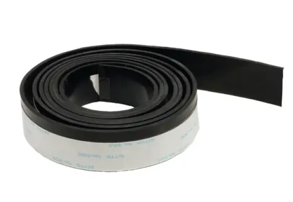 Makita 194418-6 Ochranný pás vodící lišty proti třískám 1.4m (194418-6)