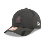 New Era Pánská kšiltovka Washington Commanders NFL 2025 On-Field Sideline 9FORTY M-Crown Snapback
