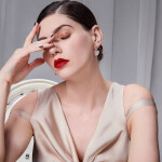 Náušnice s motivem srdce Suzanne - zirkony, perleť, Zlatá