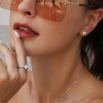 Stříbrný prsten Sabrina 1 ct MOISSANITE + CERTIFIKÁT, 59 certifikát GRA, hadřík na čištění stříbra, dárková krabička