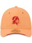 New Era Pánská kšiltovka Tampa Bay Buccaneers NFL Throwback 2026 Sideline 39THIRTY M-Crown Flex Velikost: L/XL