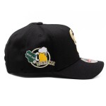 Mitchell & Ness Pánská kšiltovka Milwaukee Bucks NBA Custom Patch Classic Red Stretch Snapback