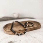 Pánský korálkový náhrdelník Joaquin Gold - 10 mm černý Onyx, Černá 47 cm