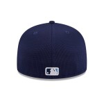 New Era Pánská kšiltovka Tampa Bay Rays MLB 2025 Batting Practice 59FIFTY Fitted Velikost: 7 1/8