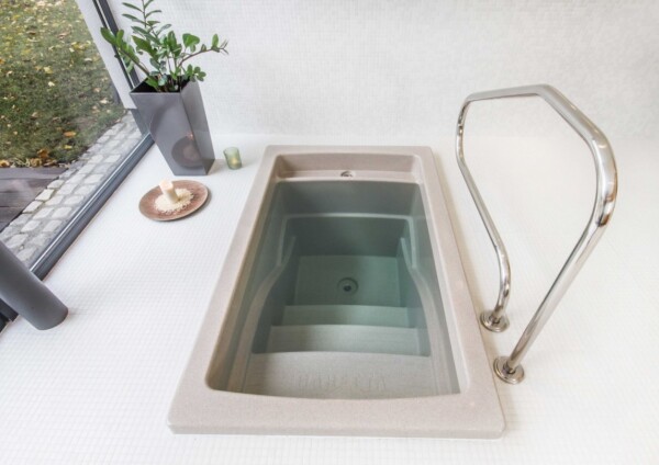 Ochlazovací bazén ROCKY pro komerční wellness CFSC01CL