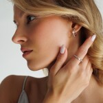 Stříbrné náušnice s bílou perlou Chantal, stříbro 925/1000, Stříbrná Bílá