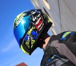 Helma na motorku Xrc Illustrator glossy - XL / černá