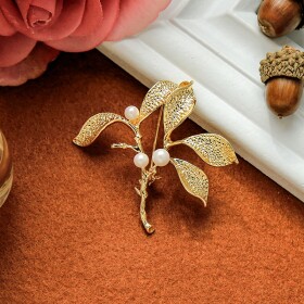 Brož s perlou Analia - květina, Zlatá
