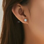 Stříbrné náušnice Ledová růže s modrým krystalem 6/8 mm, Modrá 8 mm