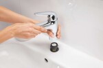 GROHE - Swift Umyvadlová baterie, s výpustí Push-Open, dětská pojistka, chrom 24327001