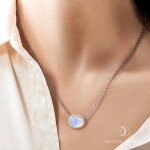 Royal Fashion stříbrný náhrdelník GU-DR22118N-SILVER-MOONSTONE
